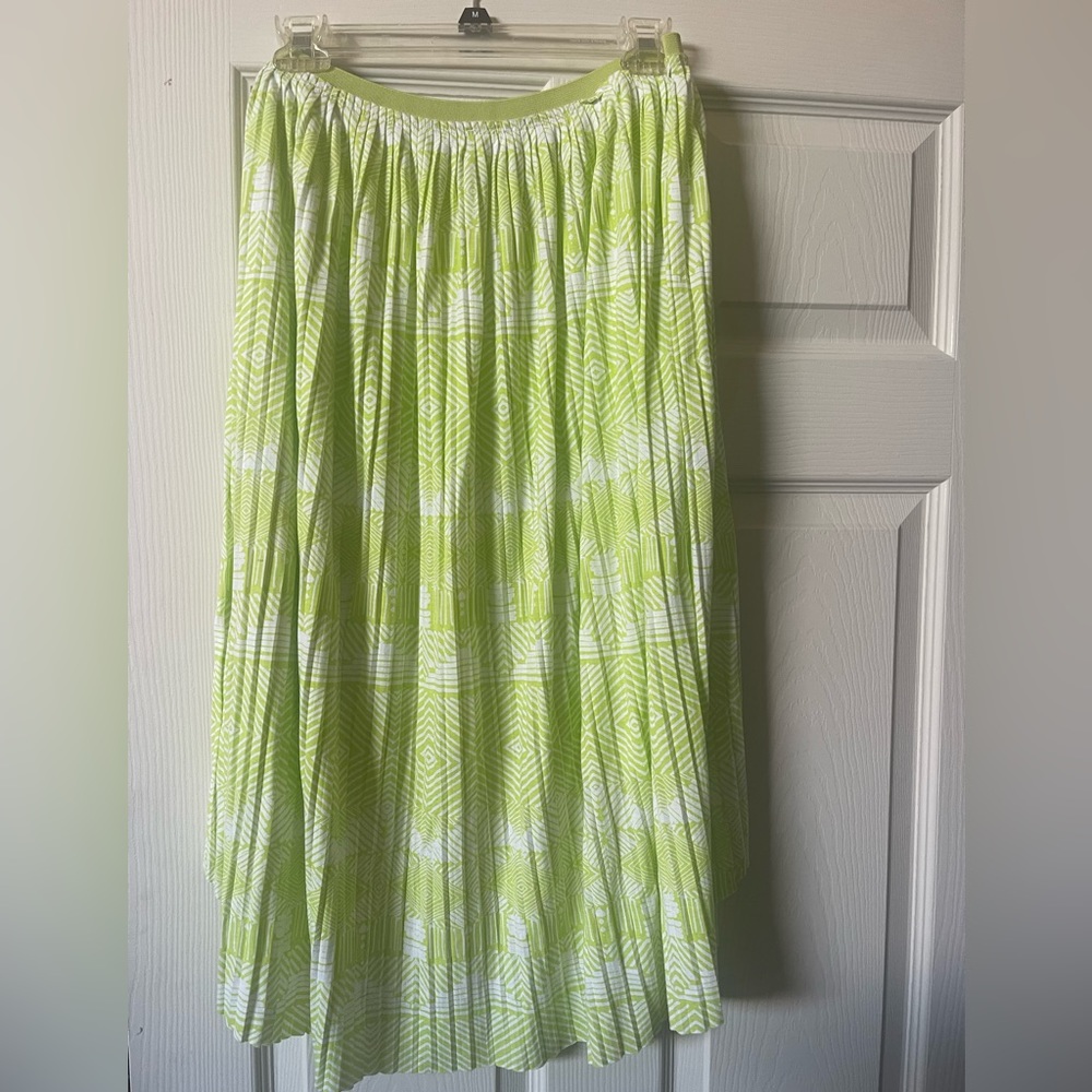 COPY - COPY - Nwot hi-lo skirt - Picture 3 of 4